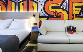 Ibis Styles Clamart Gare Grand Paris